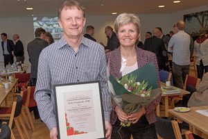 20377_606_606_0_0_0_0_2